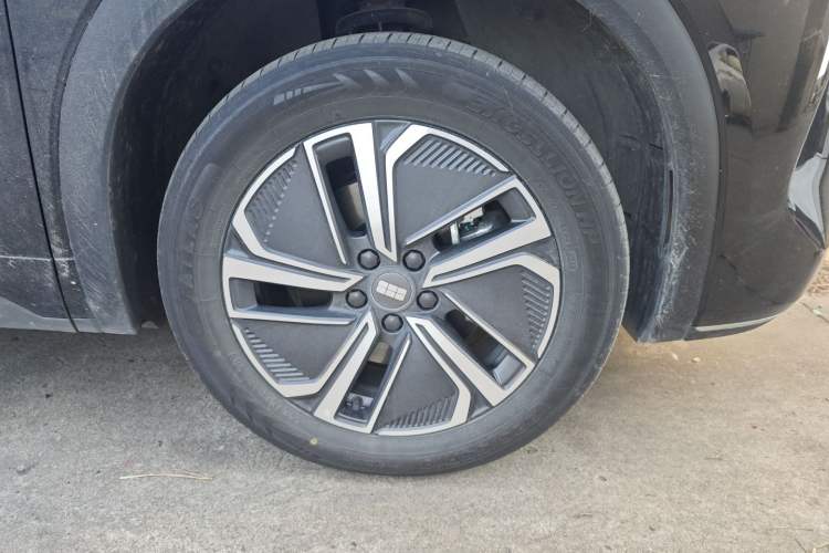 Used Geely Galaxy Galaxy Xingjian 7 EM-i 2025 120km Launch+ Version