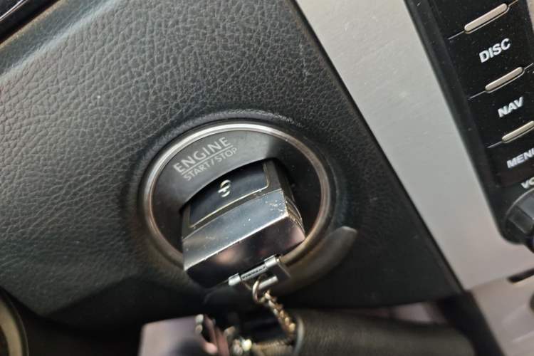 Used Volkswagen Magotan 2012 Revised 1.8TSI Luxury Version