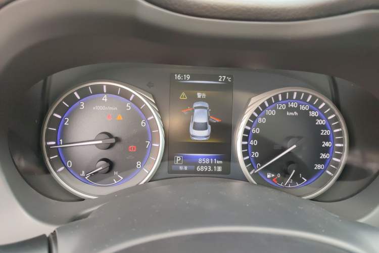 Used Infiniti Q50L 2015 2.0T Comfort Edition Instrument Cluster