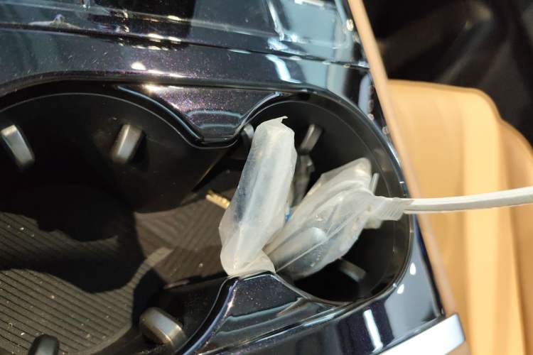 Used Chery Tiggo 7 2025 High-Energy Edition 1.6T Yu+ Four-Wheel-Drive Version
