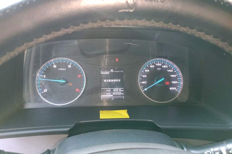 Used JAC Sunray 2022 2.0T Fuel-Efficient King PLUS Express Version Middle-Axis 7-Seater HFC4DB3-2E4