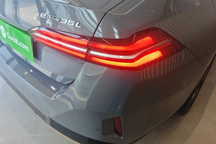 Used BMW i5 2024 eDrive 35L M Sport Package