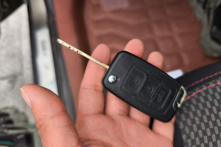 Used Geely Auto GX7 2015 Classic Edition 1.8L Manual Elite Model China IV