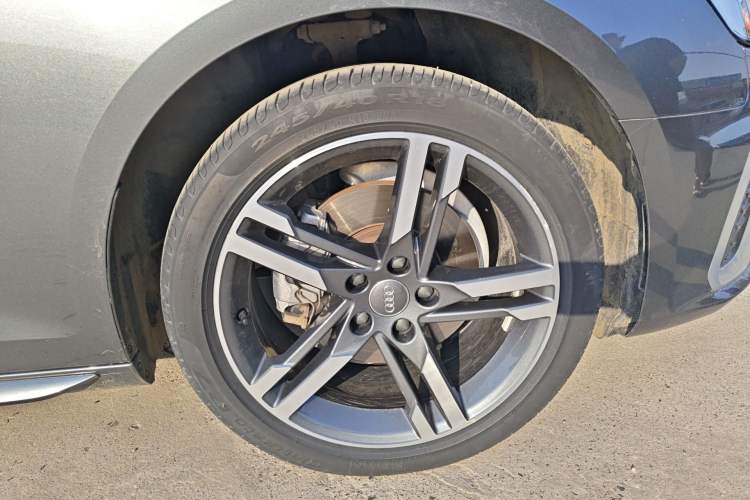 Used Audi A4L 2020 40 TFSI Fashion Dynamic Model Right Front Wheel Hub