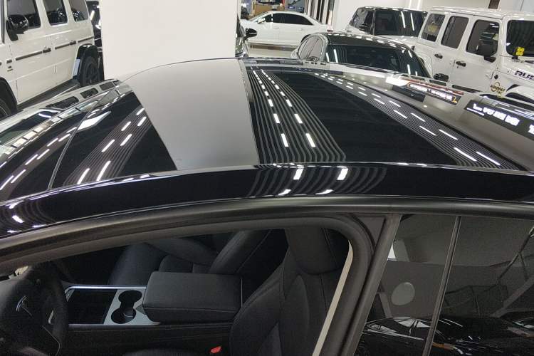 Used Tesla Model Y 2024 Rear-Wheel-Drive Version