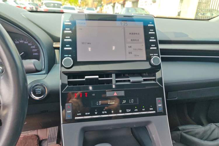 Used Toyota Avalon 2019 2.0L Luxury Edition China VI Standard