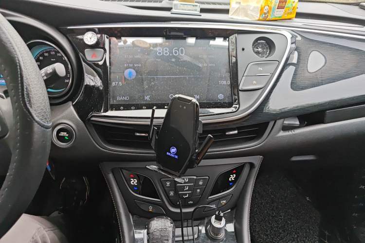 Used Buick Envision 2017 20T Two-Wheel Drive Leading Version Audio And AC Panel