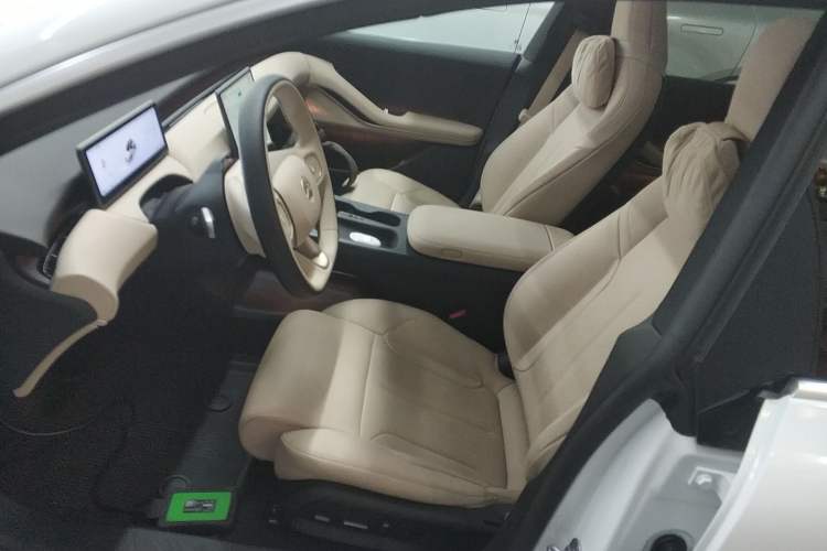 Used Nio ET5T 2024 75kWh Touring