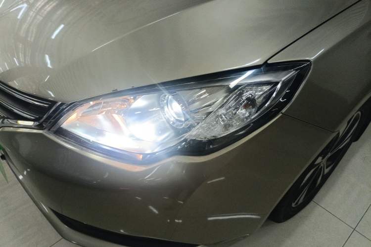 Used Roewe 360 2017 1.5L Automatic Luxury Edition
