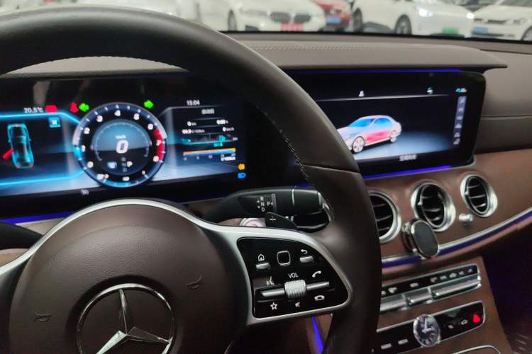 Used Mercedes-Benz E-Class 2020 E 300 L Stylish Model Gear Lever