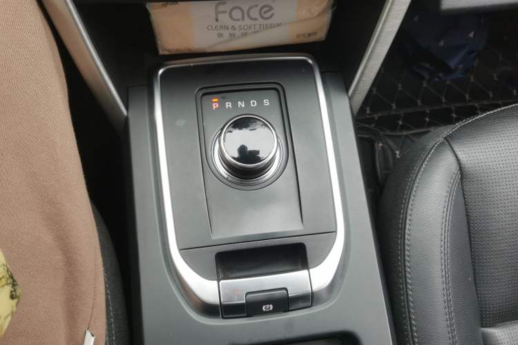 Used Land Rover Discovery Sport 2018 240 PS SE Version
