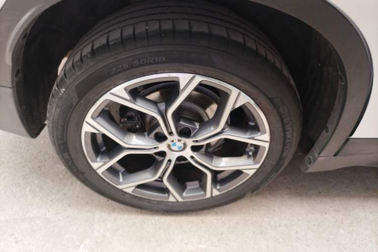 Used BMW X1 2021 Restyled sDrive25Li Leading Edition
