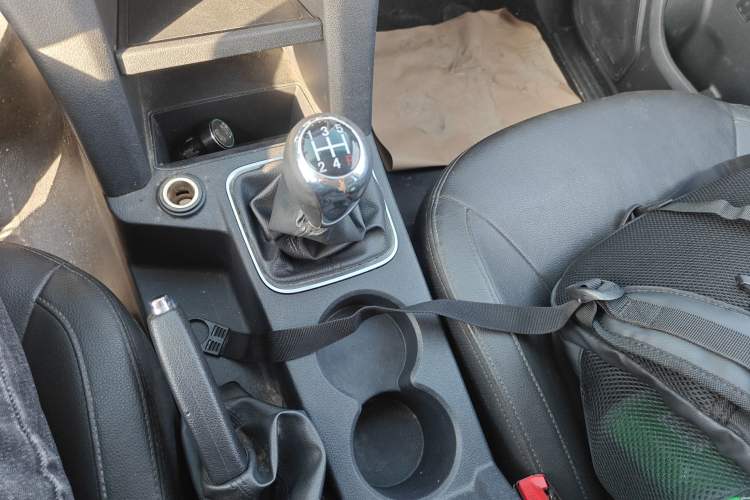 Used JMC Baodian 2020 2.5T Diesel Two-Wheel Drive Comfort Edition Long Wheelbase JX4D25A6L