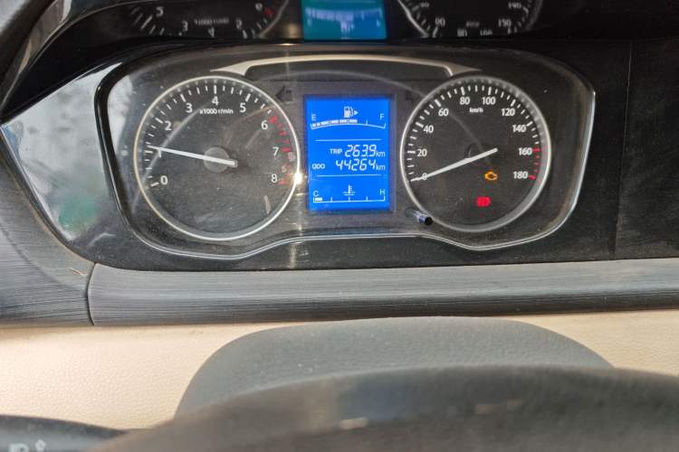 Used CHANGAN KUAYUE Xing V3 2022 1.5L Gasoline Enjoyment Model 2-Seat Van JL473QH Instrument Cluster