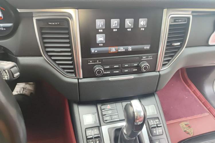 Used Porsche Macan 2017 Macan 2.0T Audio And AC Panel