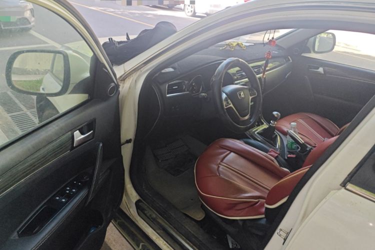 Used Zotye T600 2015 1.5T Manual Luxury Model
