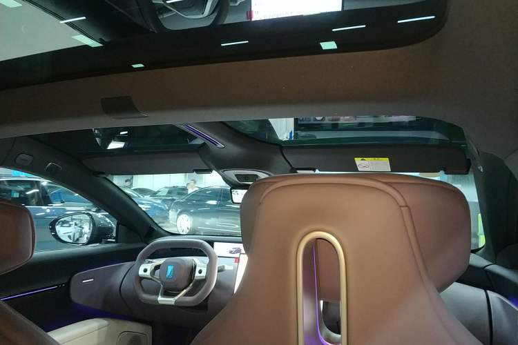 Used Avatr 12 2025 Max All-Electric Version