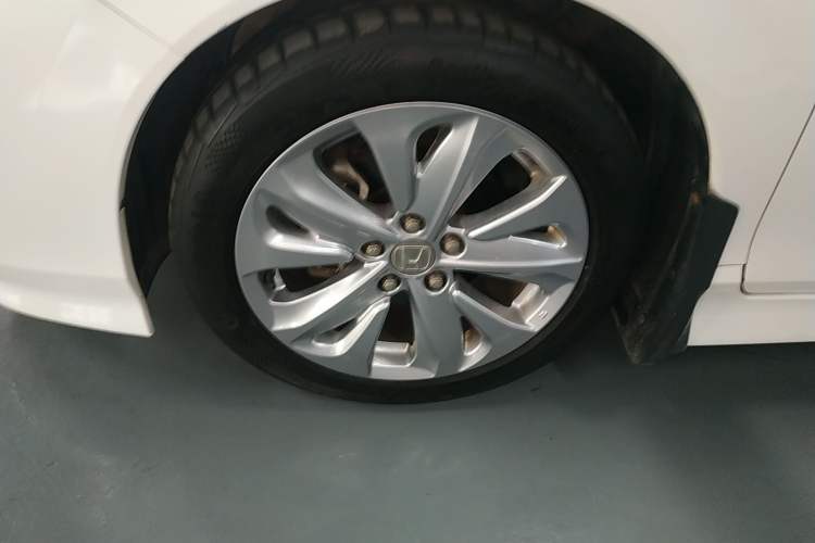 Used Honda Jade 2020 1.8L automatic Comfort version
