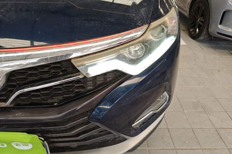 Used Soueast DX7 2018 Prime 1.8T DCT Prestige Model China V Standard
