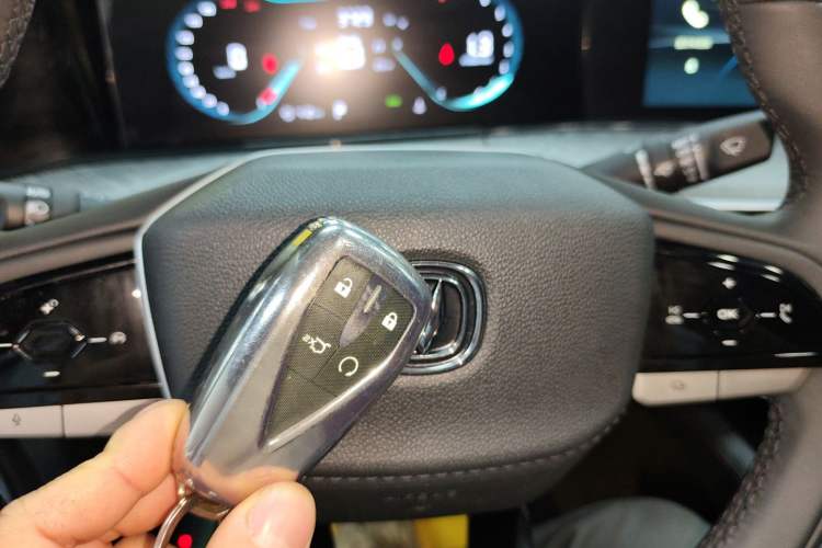 Used CHANGAN Eado 2025 PLUS 1.4T Dual-Clutch High-Energy Version
