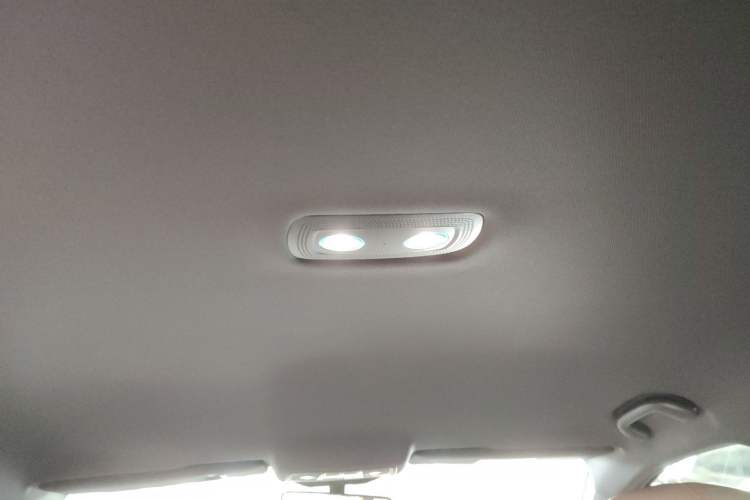 Used BYD Song Pro New Energy 2024 HONOR Edition DM-i 71KM Navigation Model Headliner