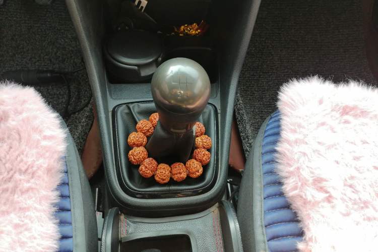 Used Volkswagen Jetta 2015 Value Edition 1.6L Manual Fashionable Style
