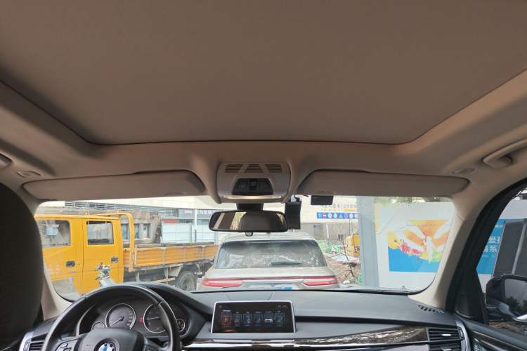 Used BMW X5 2017 xDrive28i
