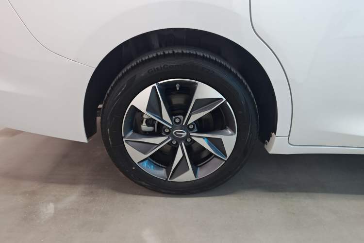 Used GAC Trumpchi M6 2023 PRO 270T DCT Luxury Edition
