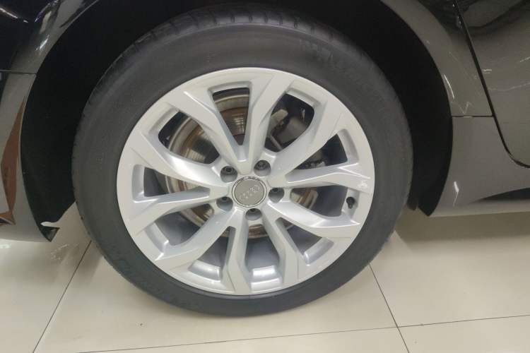 Used Audi A6L 2018 30th Anniversary Edition 35 TFSI Fashion Model