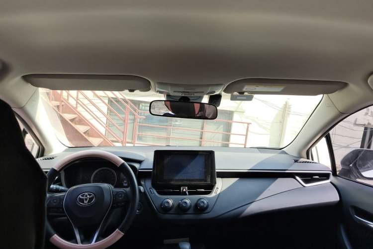 Used Toyota Corolla 2022 1.2T S-CVT Pioneer PLUS Edition Headliner