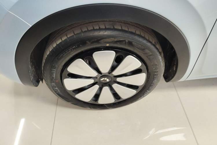 Used Wuling Bingo 2025 410 km Lingxi Deluxe Edition
