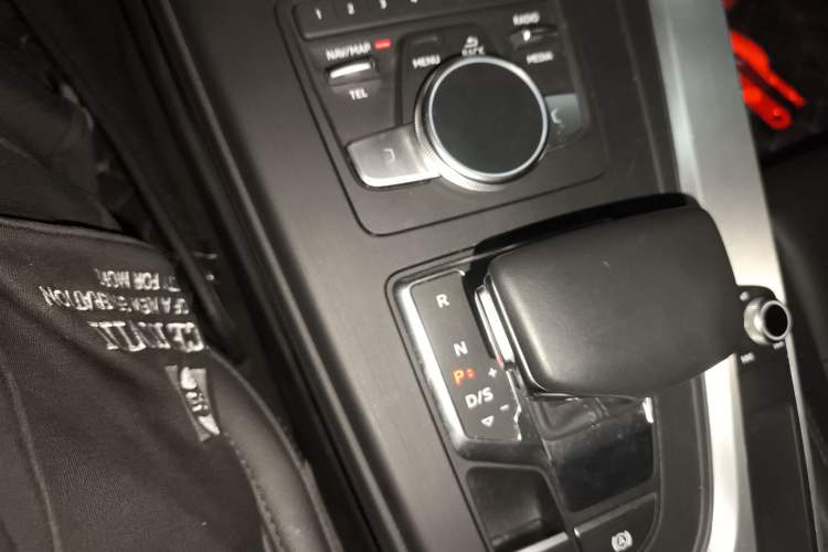 Used Audi A4L 2019 40 TFSI Fashion Edition China VI Emission Standard