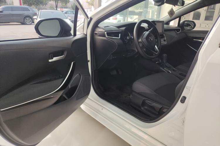 Used Toyota Levin 2022 Dual-Motor 1.8H E-CVT Leading Edition