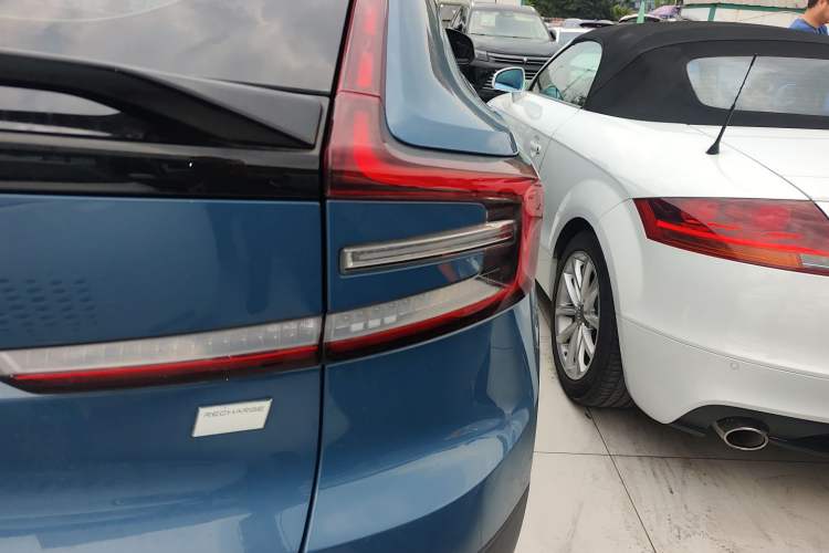 Used Volvo C40 2022 Long-Range PRO Version Right Rear Taillight