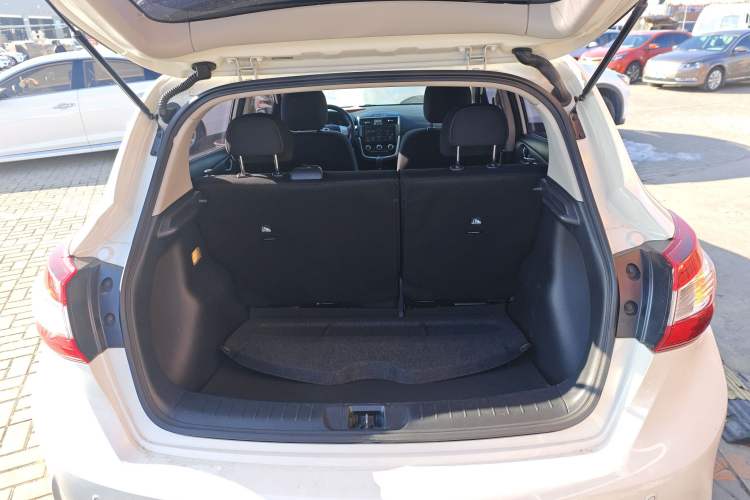 Used Nissan Tiida 2019 1.6L CVT Cool Edition China VI Standard
