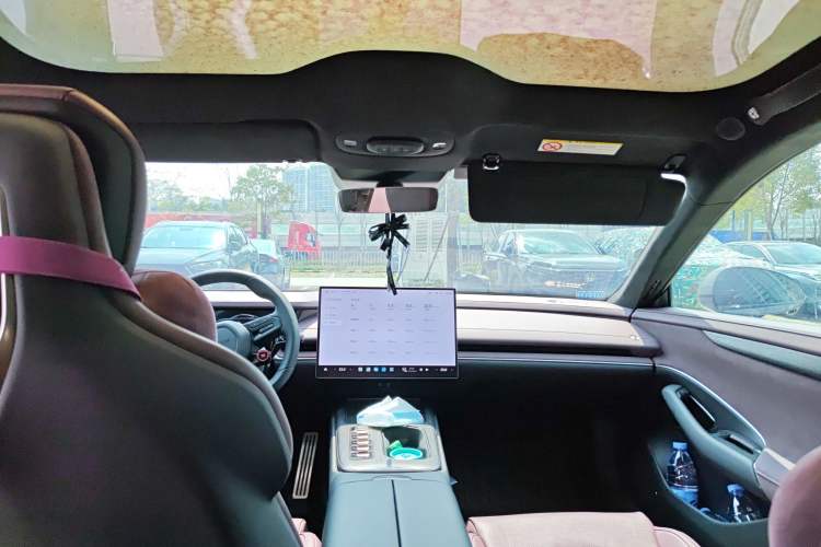 Used Xiaomi Auto SU7 2024 Four-Wheel Drive Ultra-Long Range Advanced Intelligent Driving Max Edition Headliner