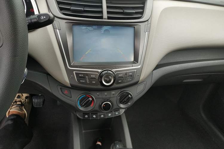 Used Chevrolet Sail 2016 Sail 3 1.3L Manual Comfort Sunroof Edition