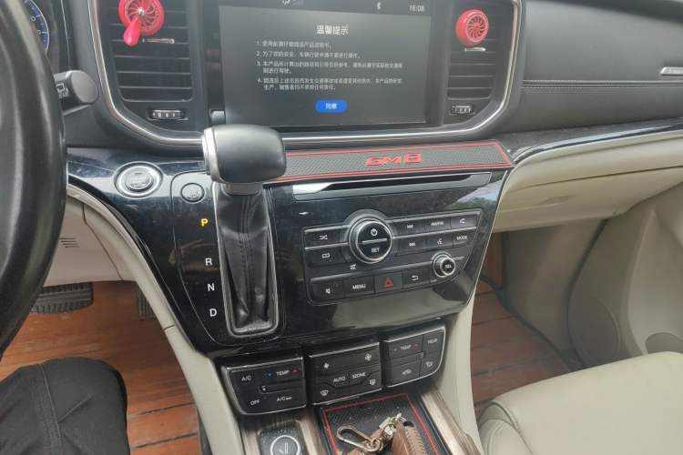 Used GAC Trumpchi M8 2018 320T Luxury Edition