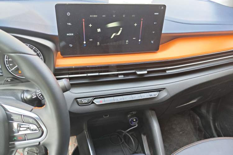 Used Livan X3 PRO 2022 1.5L CVT Xiao Sa