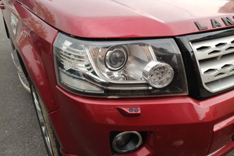 Used Land Rover Freelander 2 2013 2.0T Si4 Dynamic Limited Edition Right Front Headlight