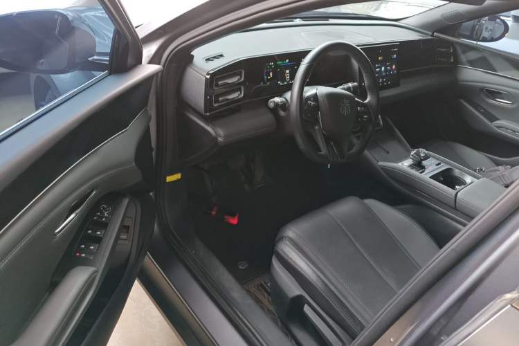 Used BYD Qin L 2024 DM-i 80KM Leading Model Driver Seat