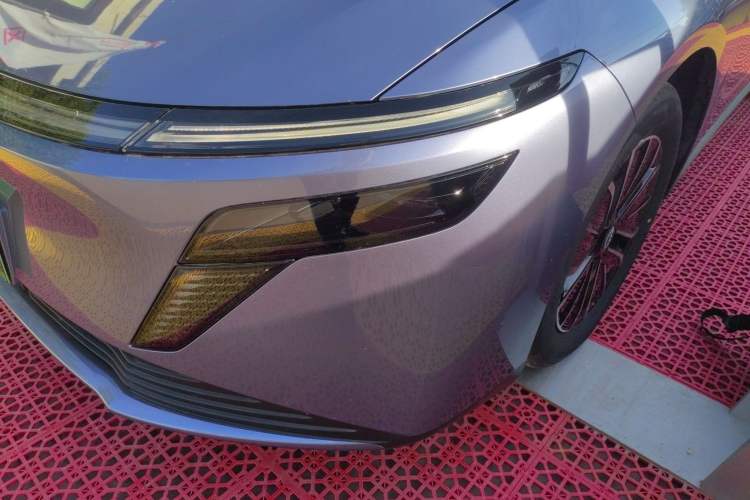 Used Nissan N6 2026 Model 180 Max
