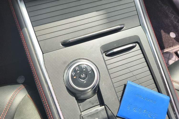 Used Ford Explorer 2023 EcoBoost 285 4x4 ST-LINE 6-Seater
