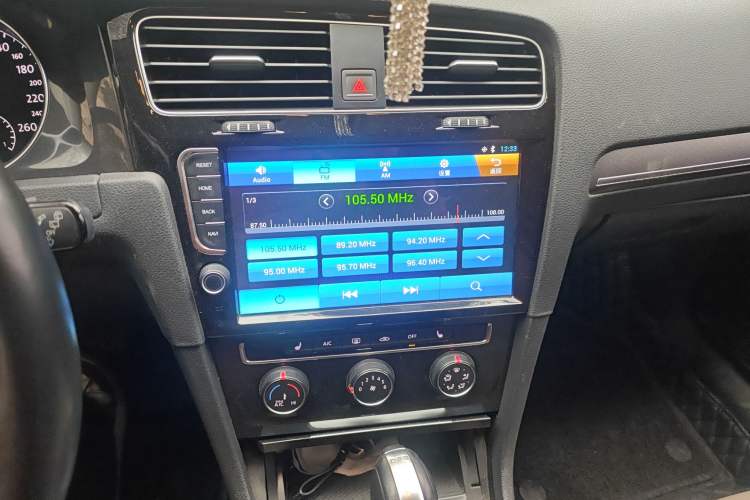 Used Volkswagen Golf 2017 230TSI Automatic Luxury Million-Vehicle Commemorative Edition