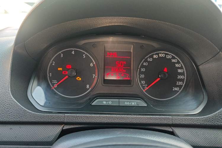 Used Volkswagen Jetta 2017 1.5L Manual Fashion Edition
