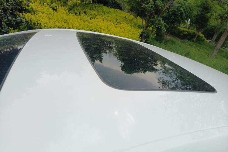 Used Chevrolet Cavalier 2018 320 Automatic Enjoyment Sunroof Edition Roof