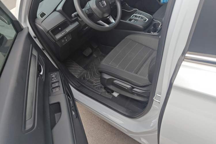 Used Honda CR-V New Energy 2023 2.0L ePHEV Flagship Edition Driver Seat