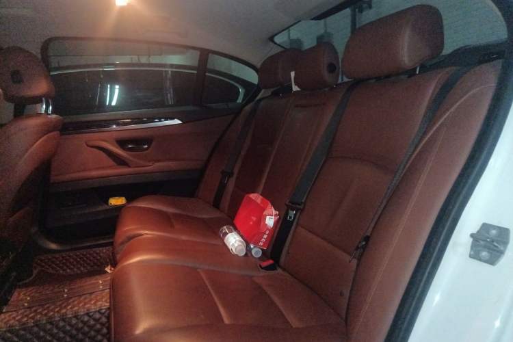 Used BMW 5 Series 2014 525Li Leading Model
