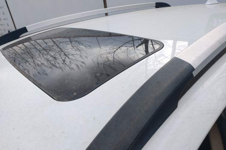 Used Baojun 560 2015 1.8L manual luxury version
