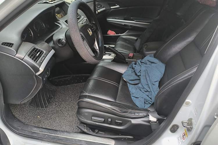 Used Honda Crosstour 2012 2.4L Luxury Edition
